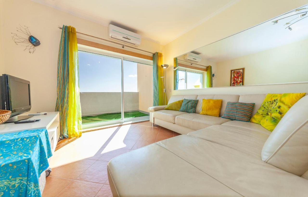 A44 - Sol E Mar Apartment In Lagos Bagian luar foto